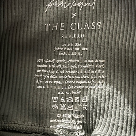 SALE🔥NWOT-- 🌿FP Movement Happiness Runs Bike Shorts – Sage Green (XS/S) - Picture 5 of 16